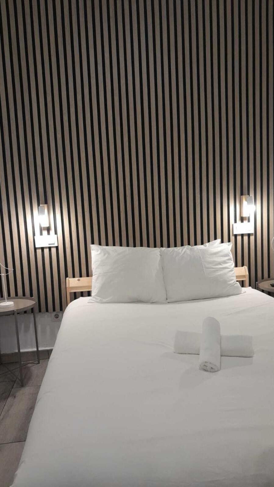Apartamentos Tetuan Madrid Room photo