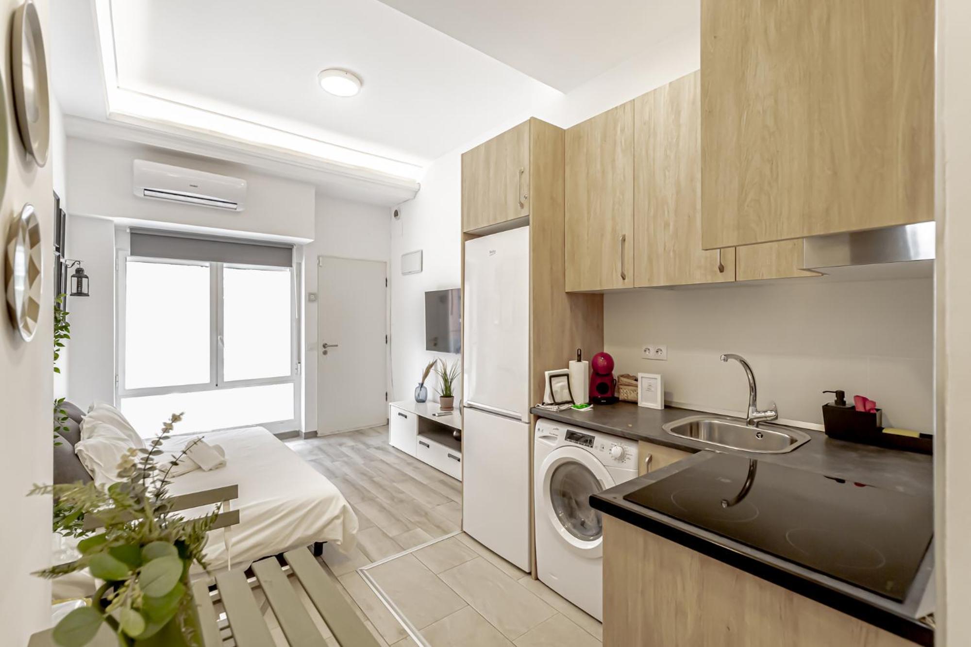 Apartamentos Tetuan Madrid Exterior photo